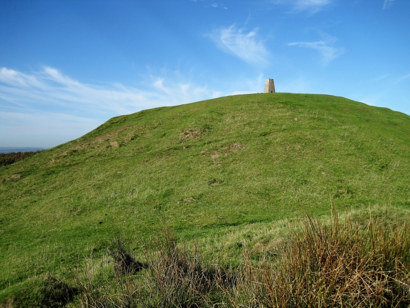 Five Round Barrows on Garth Hill, Pentyrch, Cardiff (Caerdydd) - Photo ...